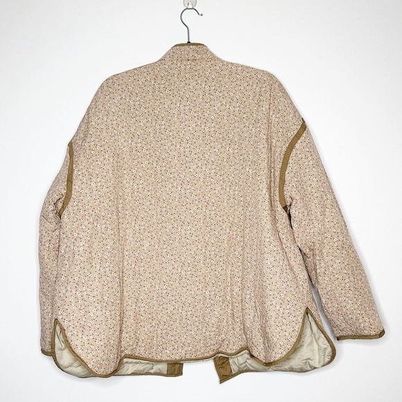 NEW Blank NYC Quilted Reversible Floral Jacket Women's Cream Tan Size Large - Picture 5 of 8